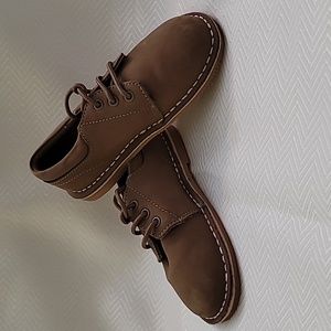 Lamour boys suede shoes size 10